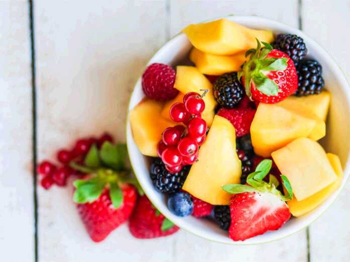 diabetics should eat fruit
